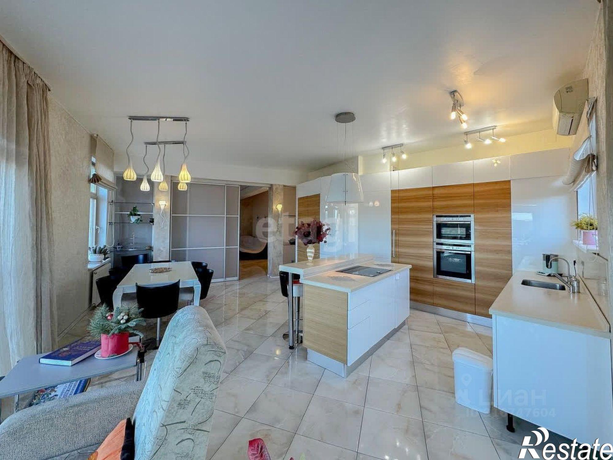 Купить квартиру за 55 500 000 рублей на Которосльная набережная, 54