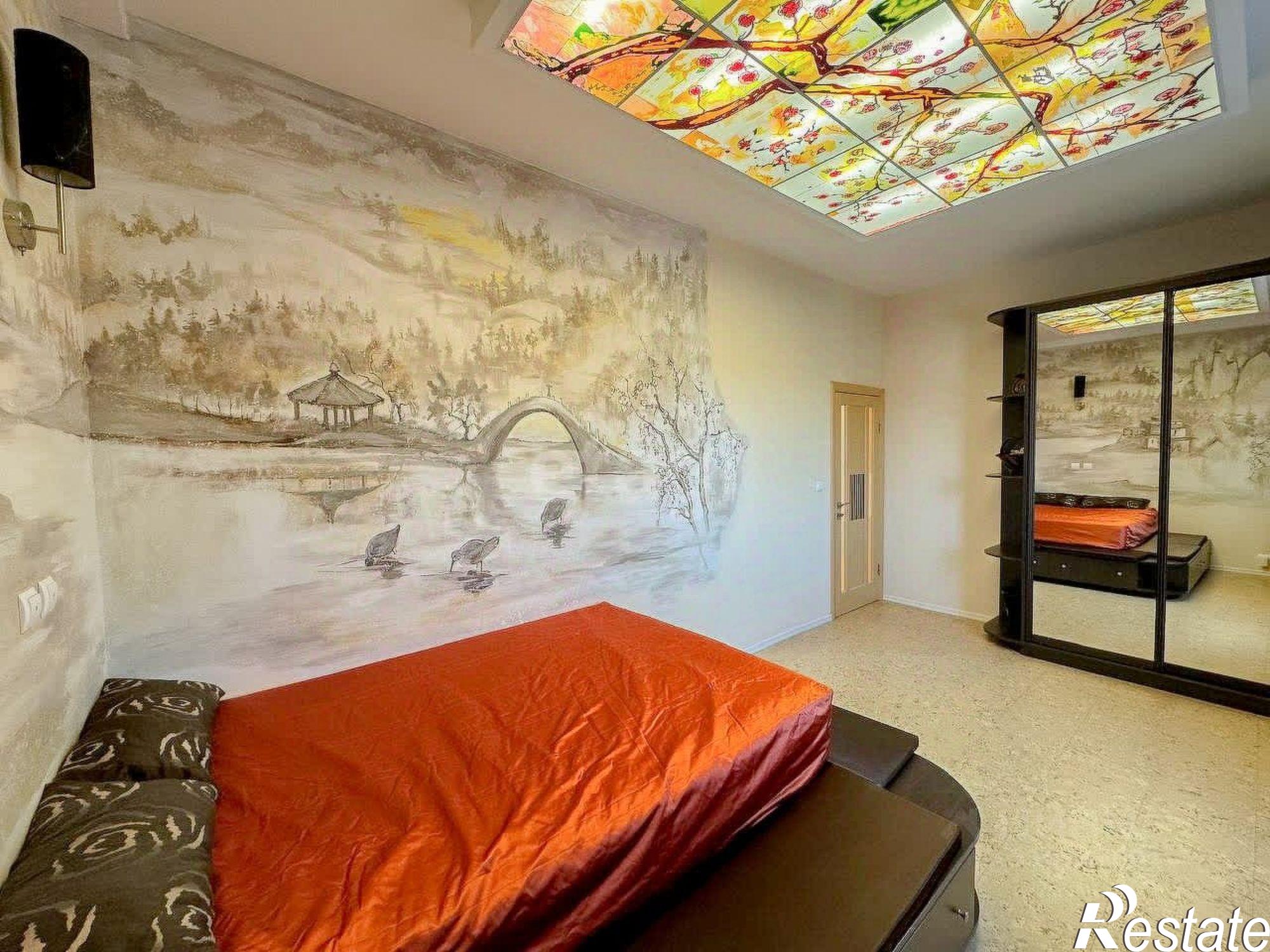 Купить квартиру за 55 500 000 рублей на Которосльная набережная, 54