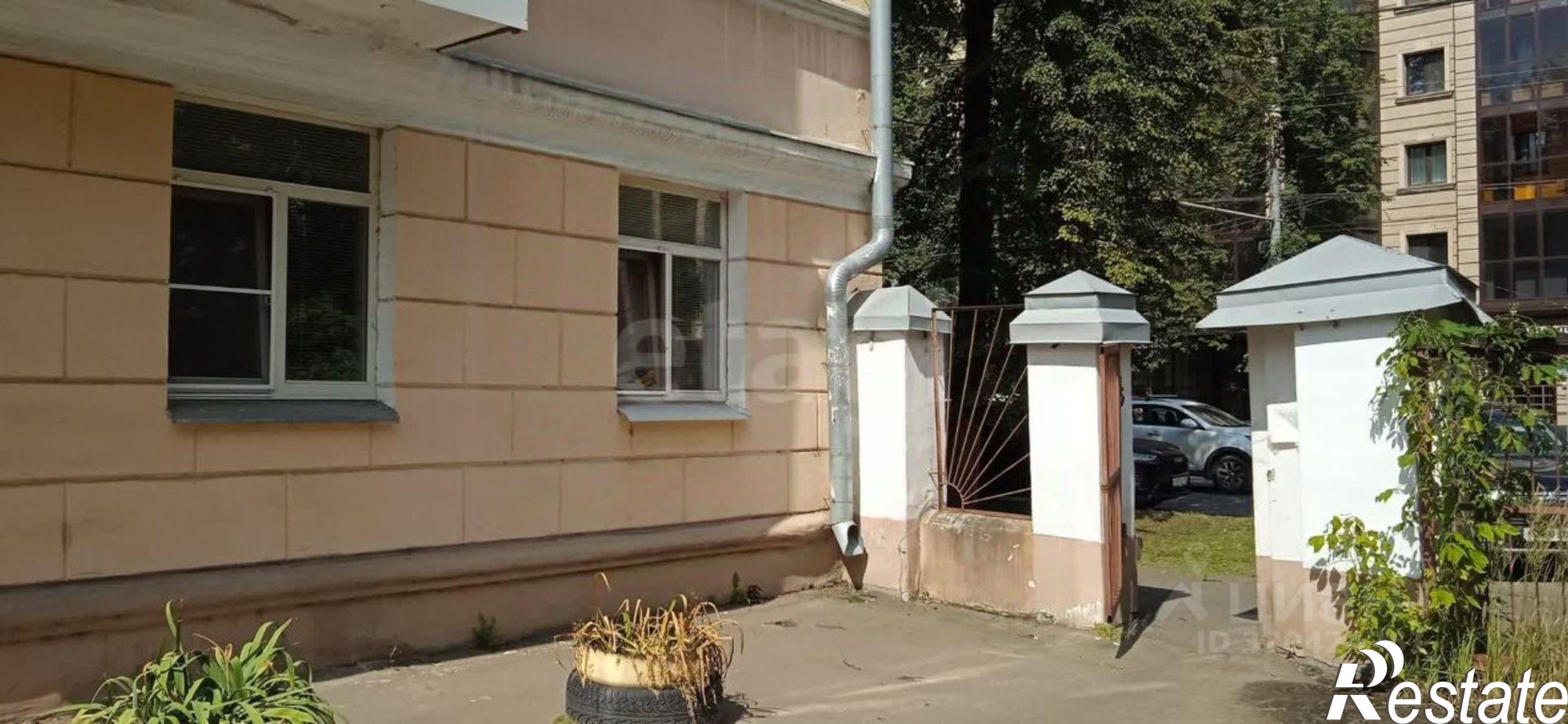 Купить комнату за 3 750 000 рублей на Большая Октябрьская улица, 69