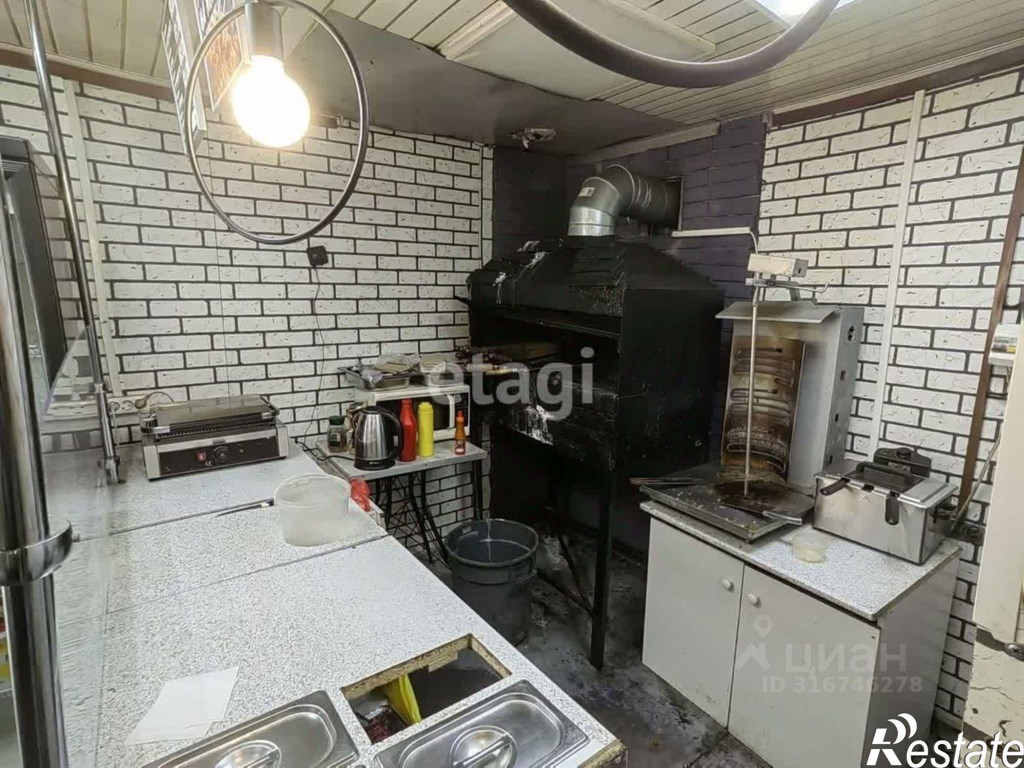 Купить торговое помещение за 630 000 рублей на улица Чкалова, 51