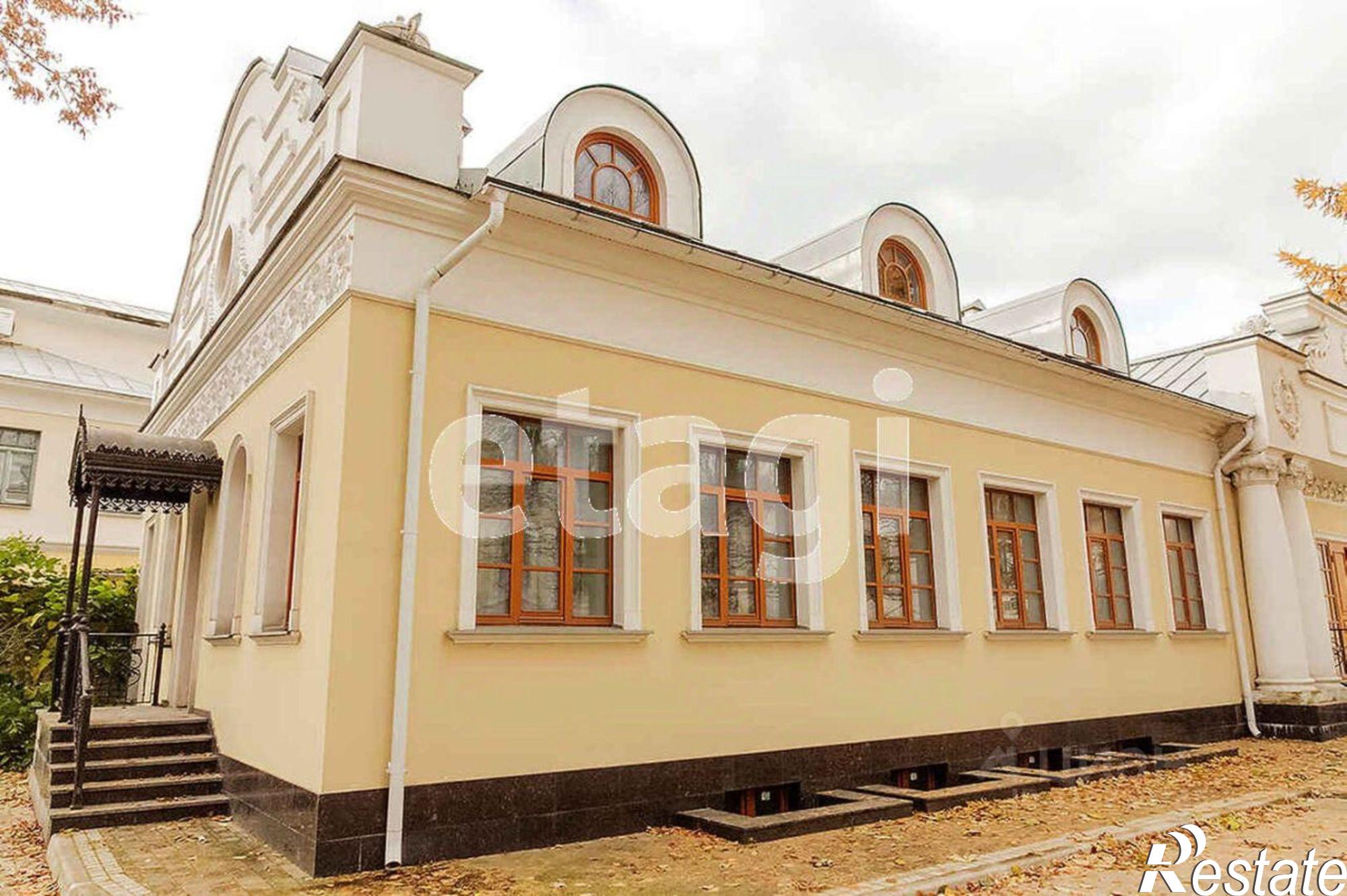 Купить офис, помещение под офис за 100 000 000 рублей на Большая Октябрьская улица, 48А