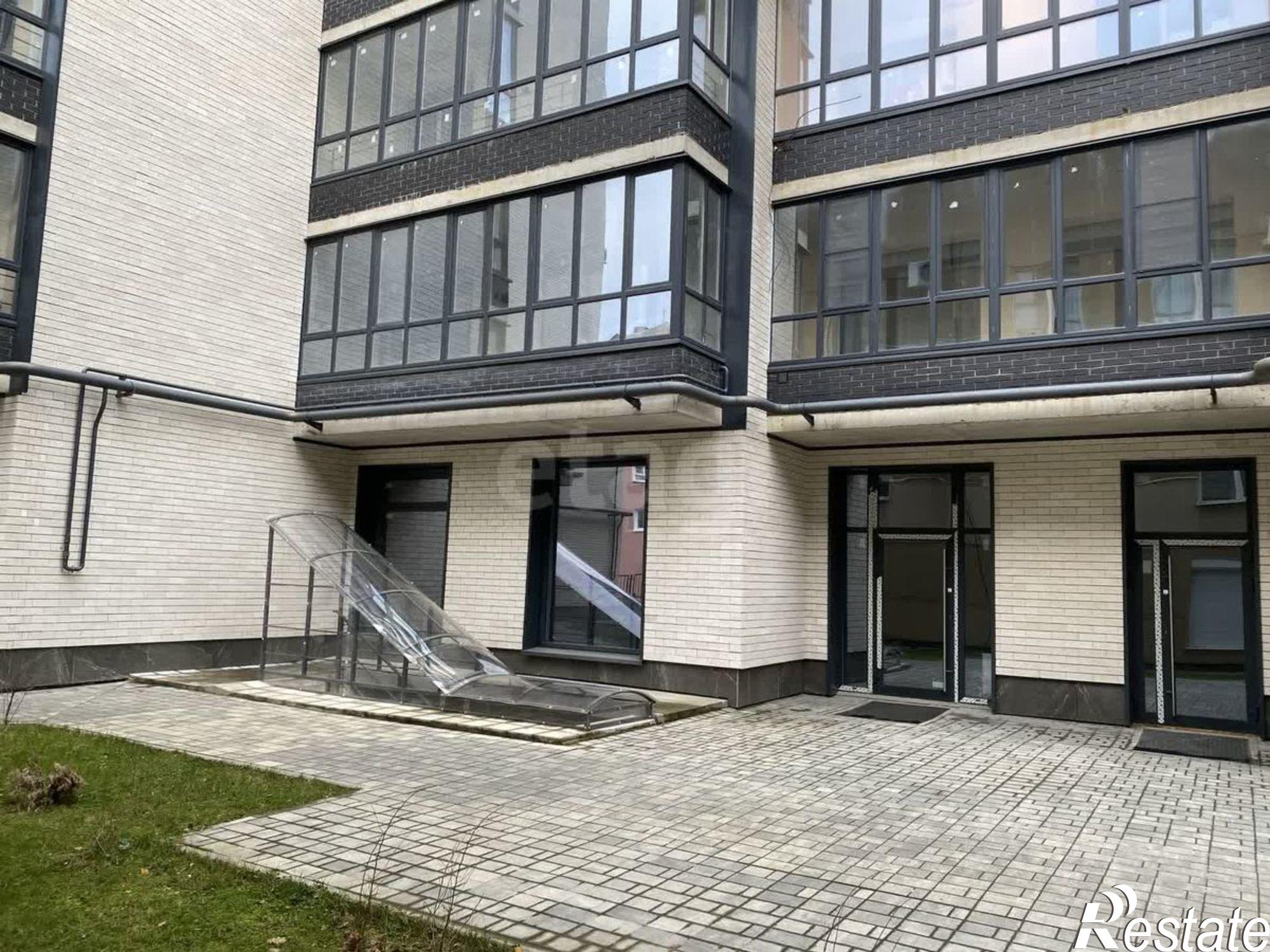 Купить офис, помещение под офис за 15 132 800 рублей на улица Свердлова, 74А