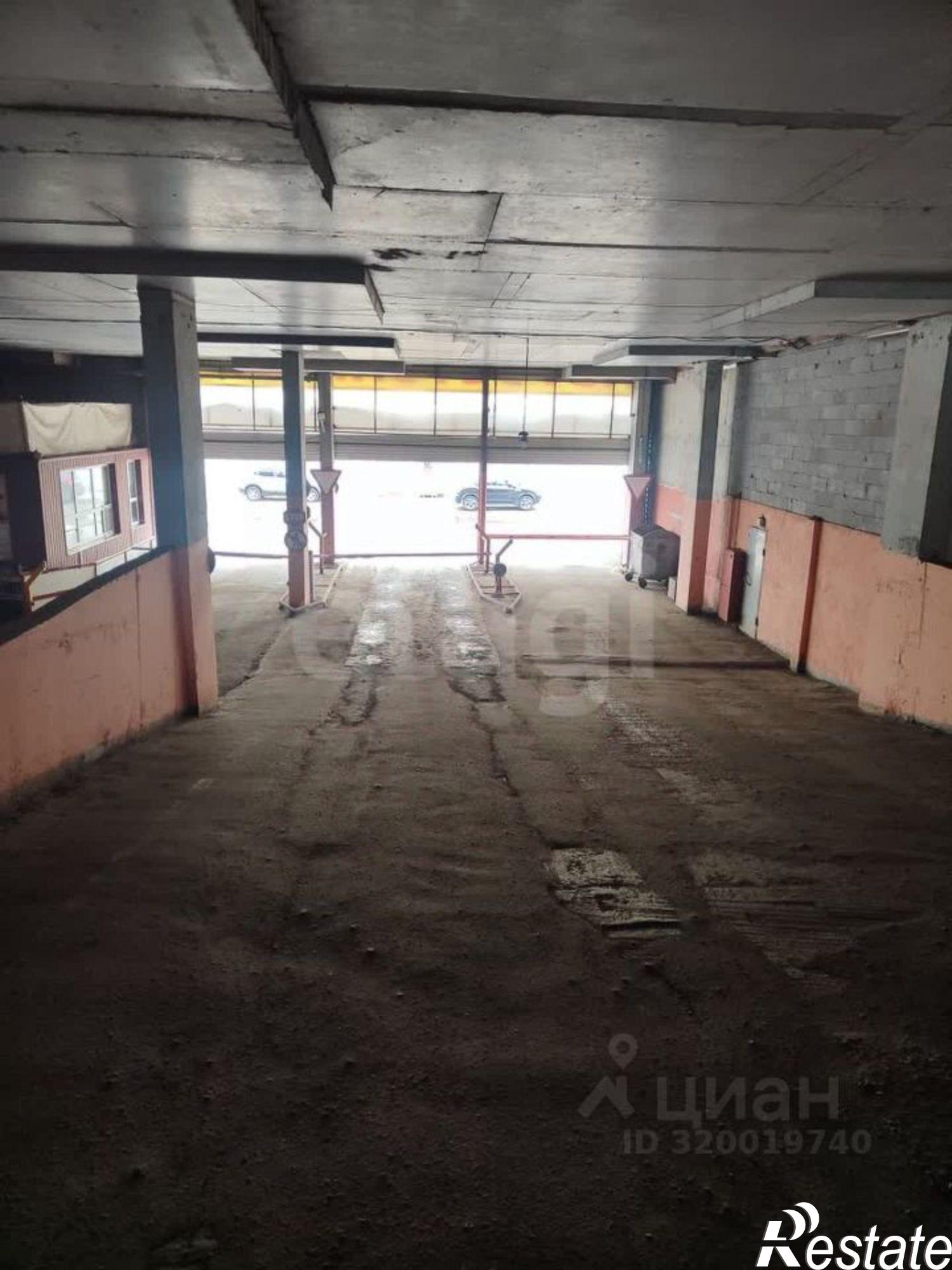 Купить гараж, место в паркинге за 290 004 рублей на улица Панина, 5