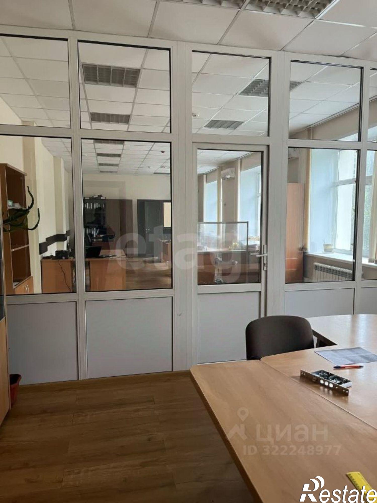 Купить офис, помещение под офис за 100 000 000 рублей на улица Пожарского, 9 к1