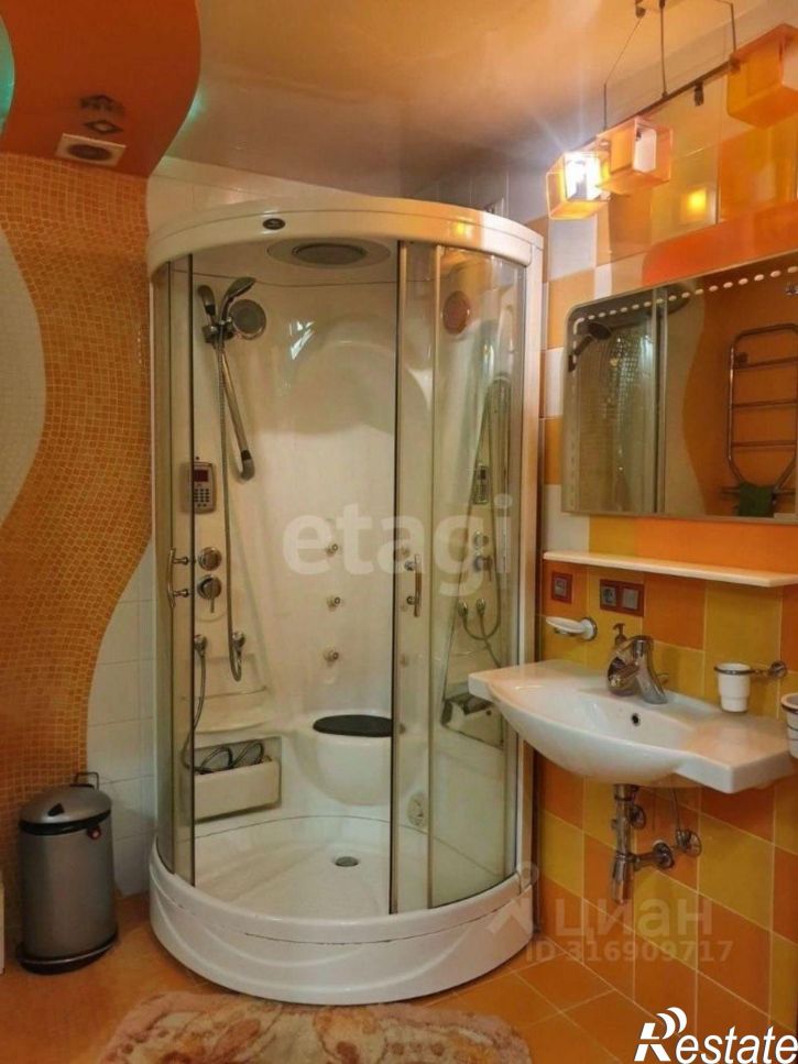 2-комн квартира Московский проспект, 123 к3,  д. 123 к3