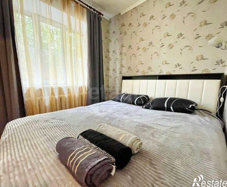 2-комн квартира улица Володарского, 4,  д. 4