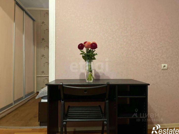 2-комн квартира улица Володарского, 4,  д. 4