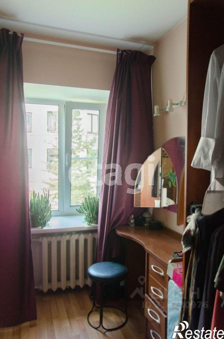 5-комн квартира улица Наумова, 66,  д. 66