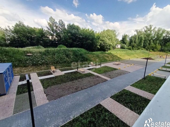 Гараж/парковка Институтская улица, 13,  д. 13