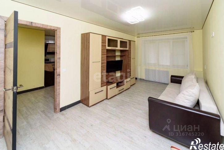 3-комн квартира улица Зелинского, 7А,  д. 7А