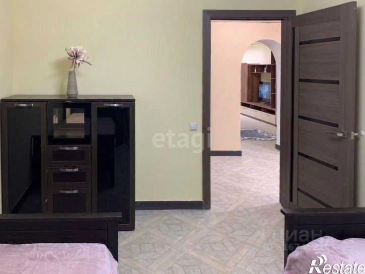 3-комн квартира проспект Толбухина, 22А,  д. 22А