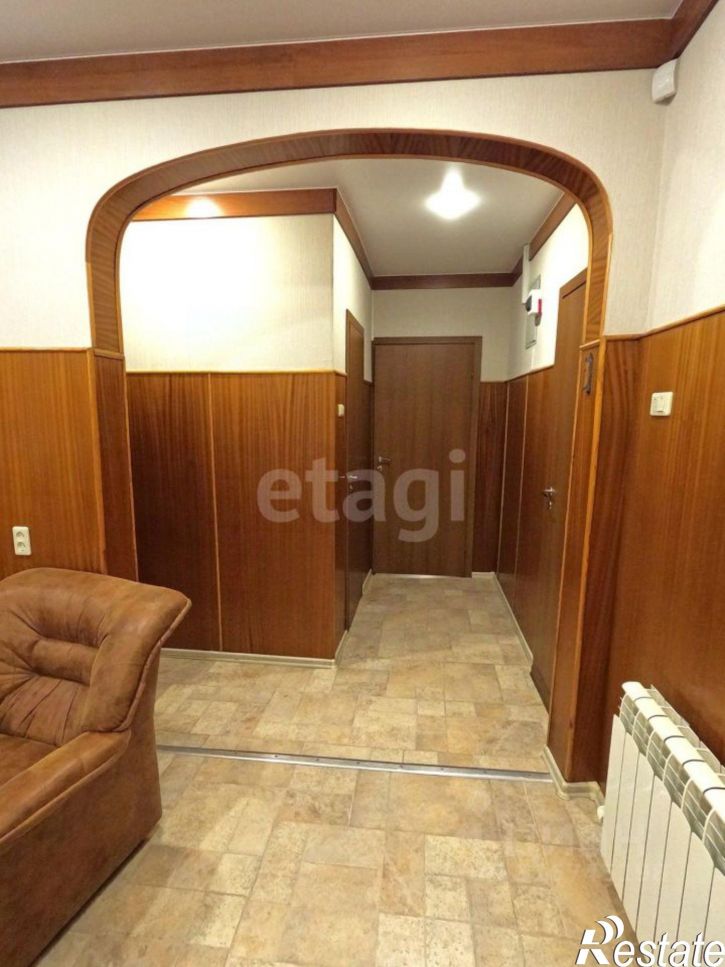 4-комн квартира площадь Челюскинцев, 17А,  д. 17А