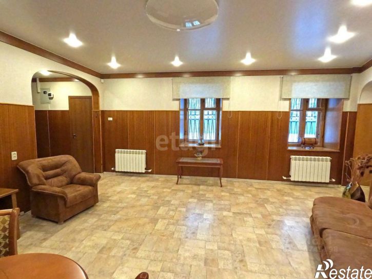 4-комн квартира площадь Челюскинцев, 17А,  д. 17А