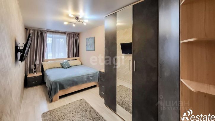 3-комн квартира улица Урицкого, 47,  д. 47