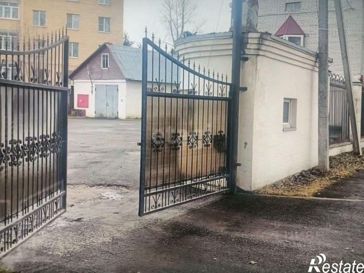 Помещение свободного назначения улица Шевелюха, 94,  д. 94