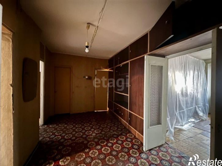 2-комн квартира улица Суркова, 6,  д. 6