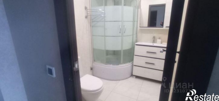 3-комн квартира улица Шевелюха, 57,  д. 57