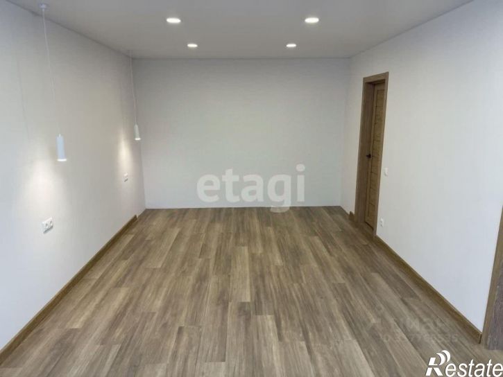 2-комн квартира улица Строителей, 17,  д. 17