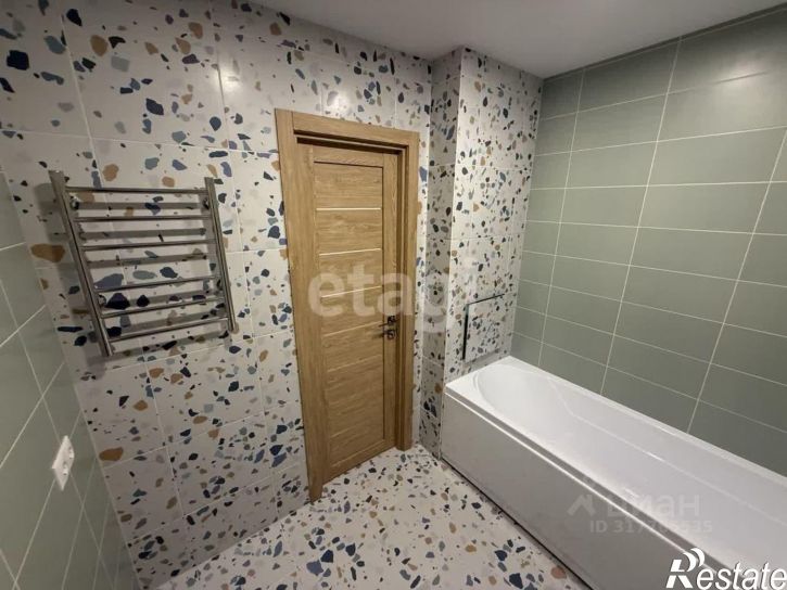 2-комн квартира улица Строителей, 17,  д. 17