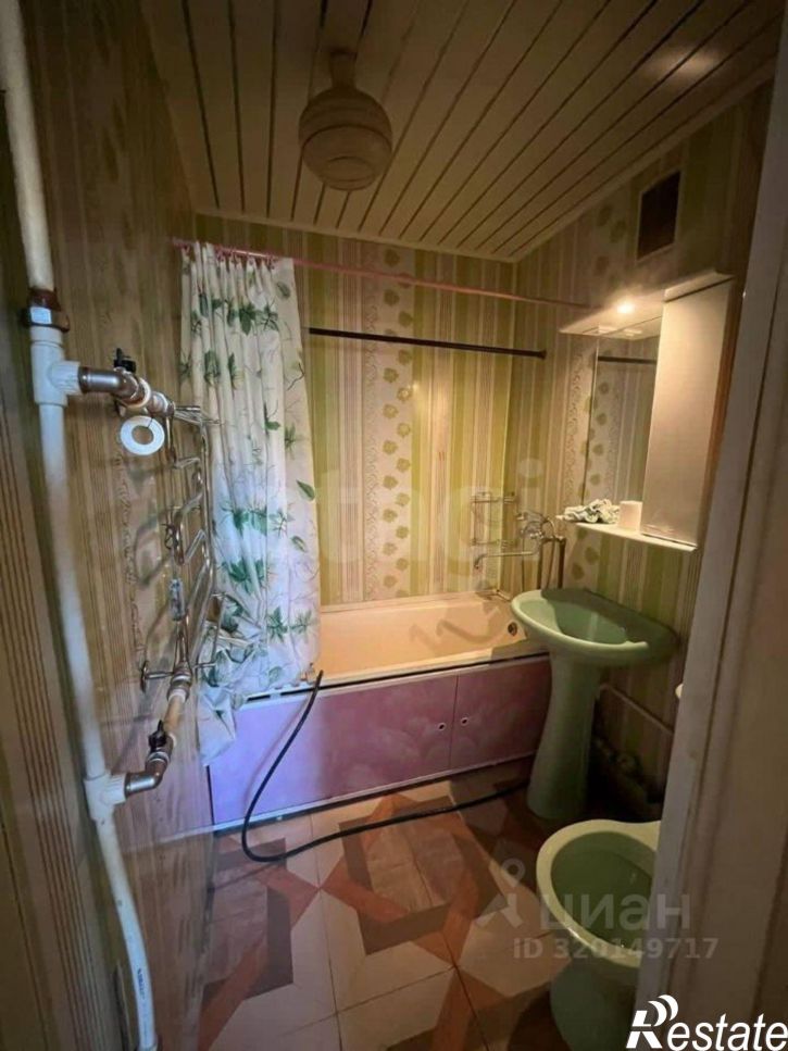 2-комн квартира Индустриальная улица, 37,  д. 37