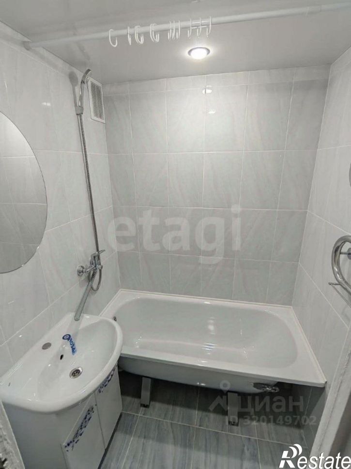 2-комн квартира улица Труфанова, 7,  д. 7