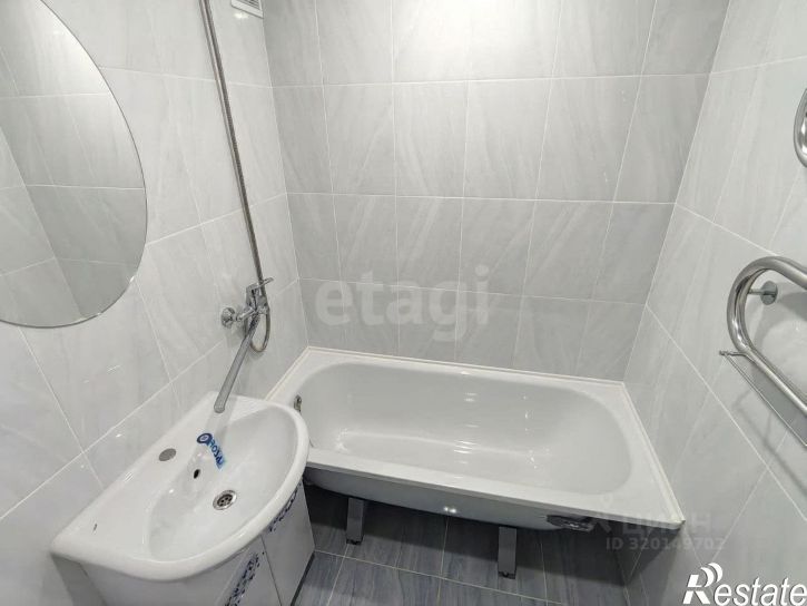 2-комн квартира улица Труфанова, 7,  д. 7