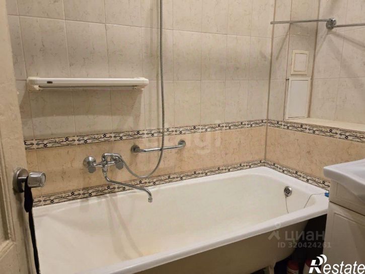 Комната Большая Октябрьская улица, 69,  д. 69