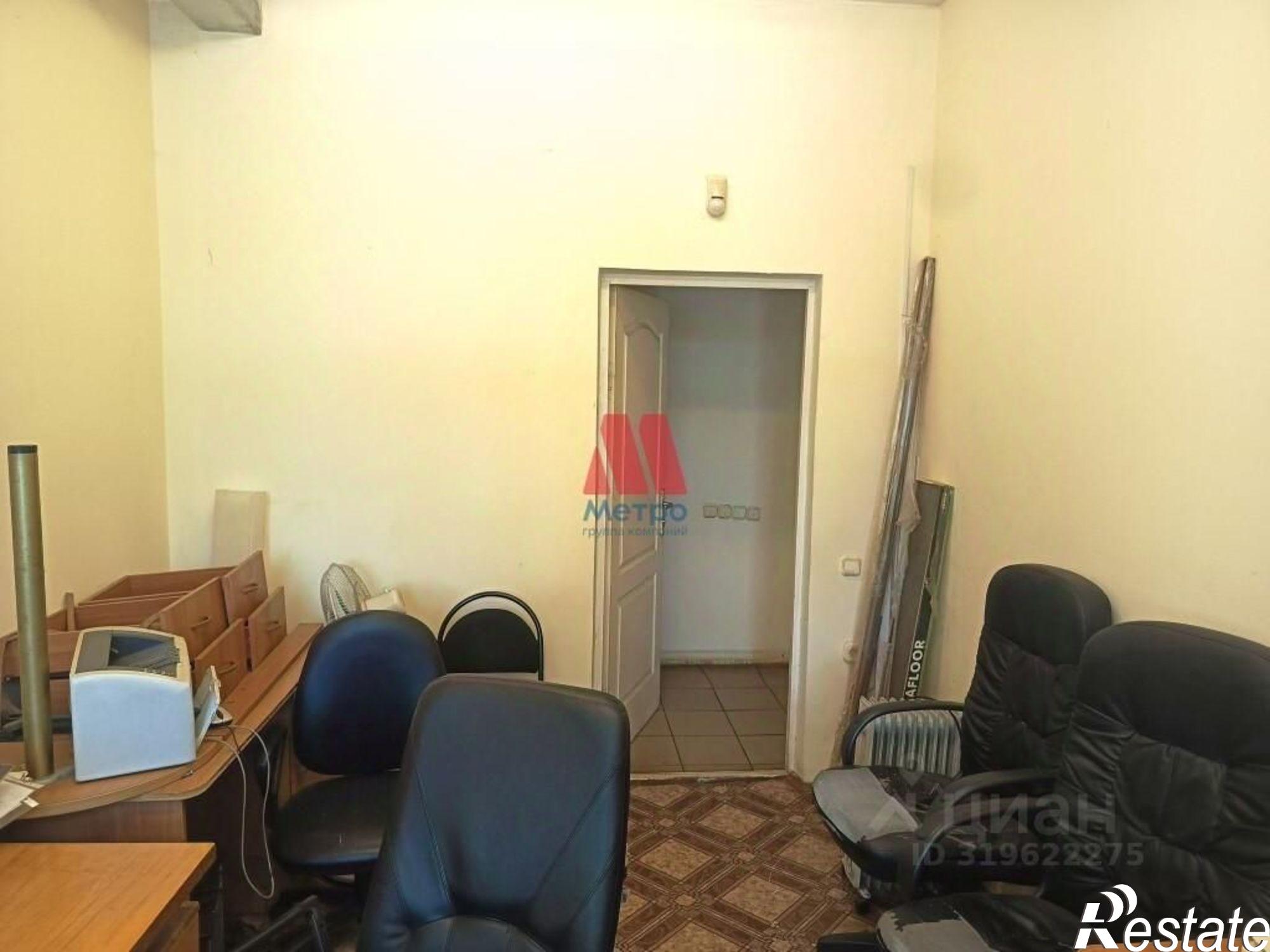 Сдать офис, помещение под офис за 8 762 рублей на улица Шевелюха, 94