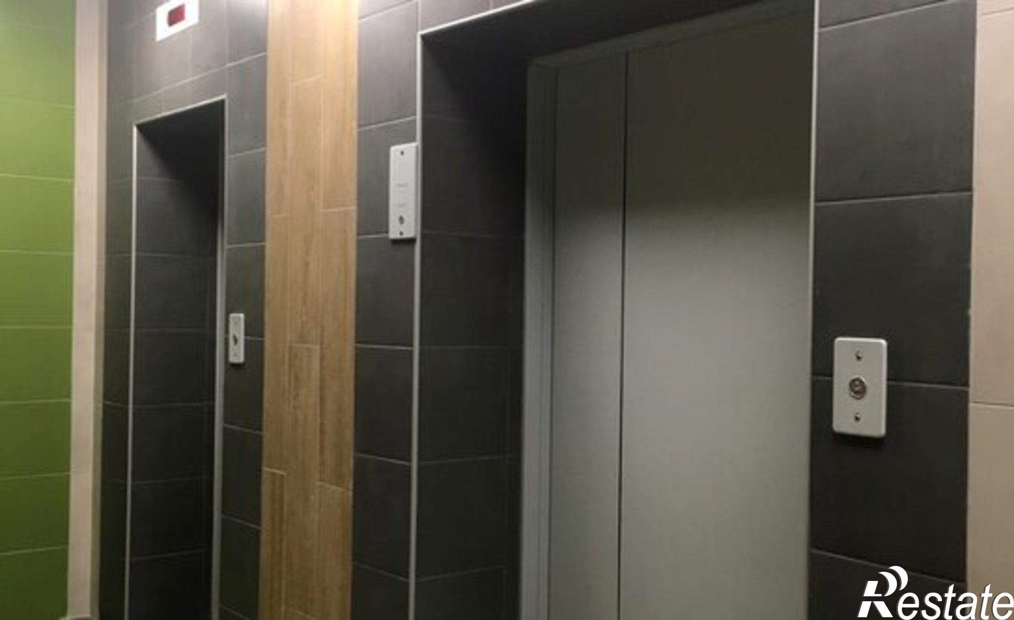 Купить квартиру за 6 308 460 рублей на переулок Коммунаров, 7