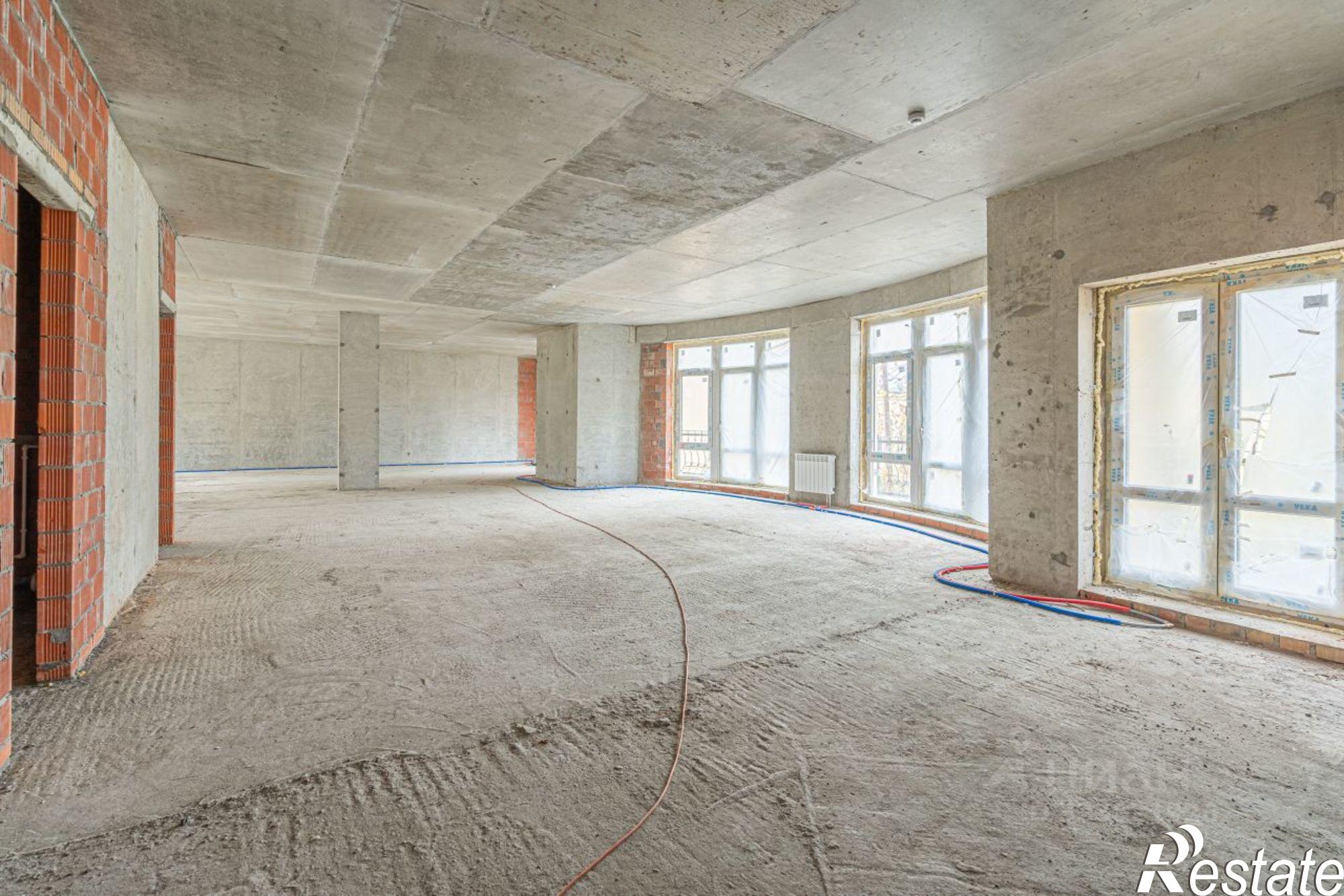 Купить квартиру за 80 670 000 рублей на улица Суркова, 3