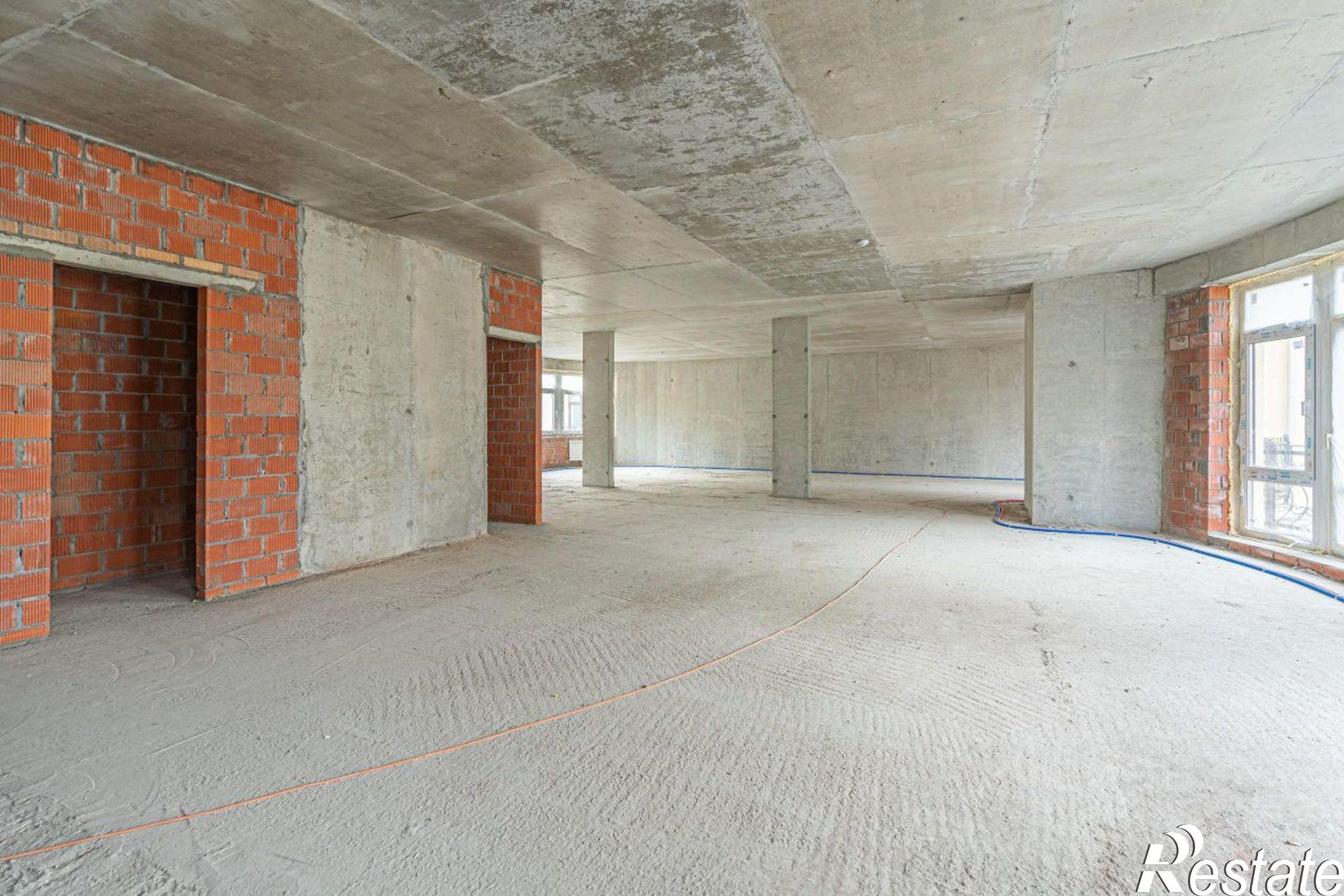 Купить квартиру за 80 670 000 рублей на улица Суркова, 3