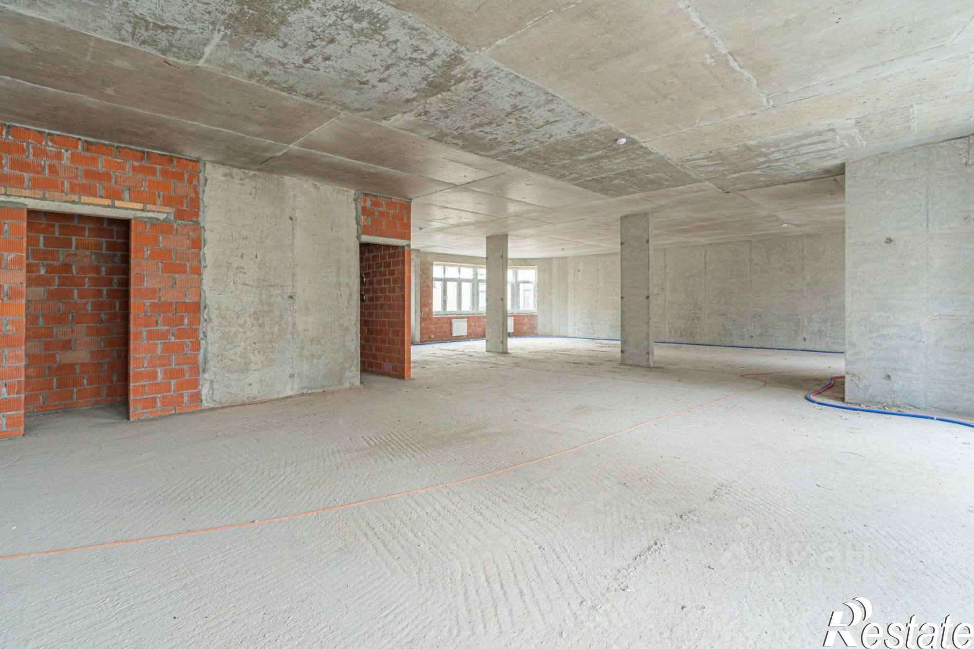 Купить квартиру за 80 670 000 рублей на улица Суркова, 3