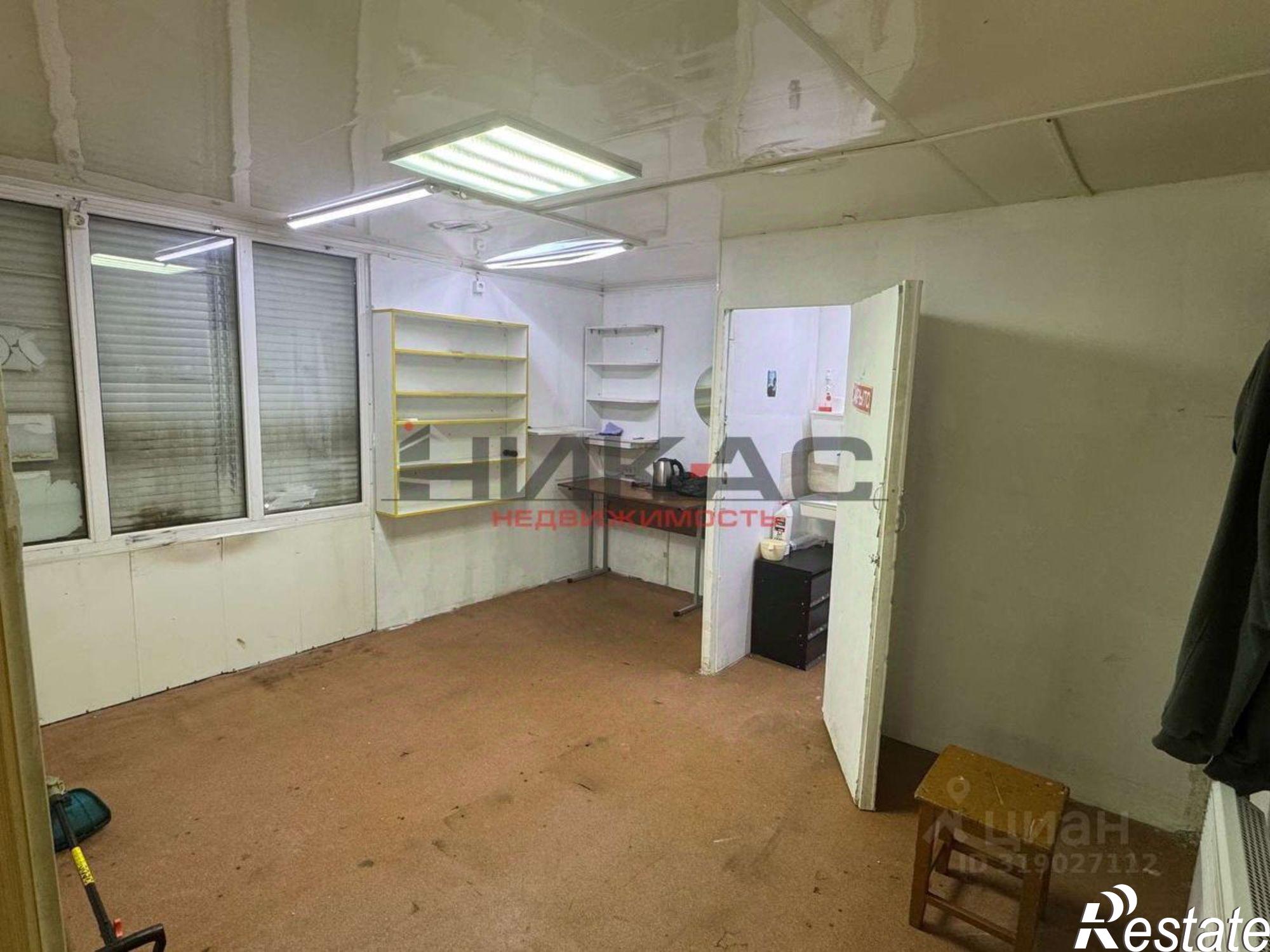 Купить торговое помещение за 1 400 000 рублей на Суздальская улица, 184 к2