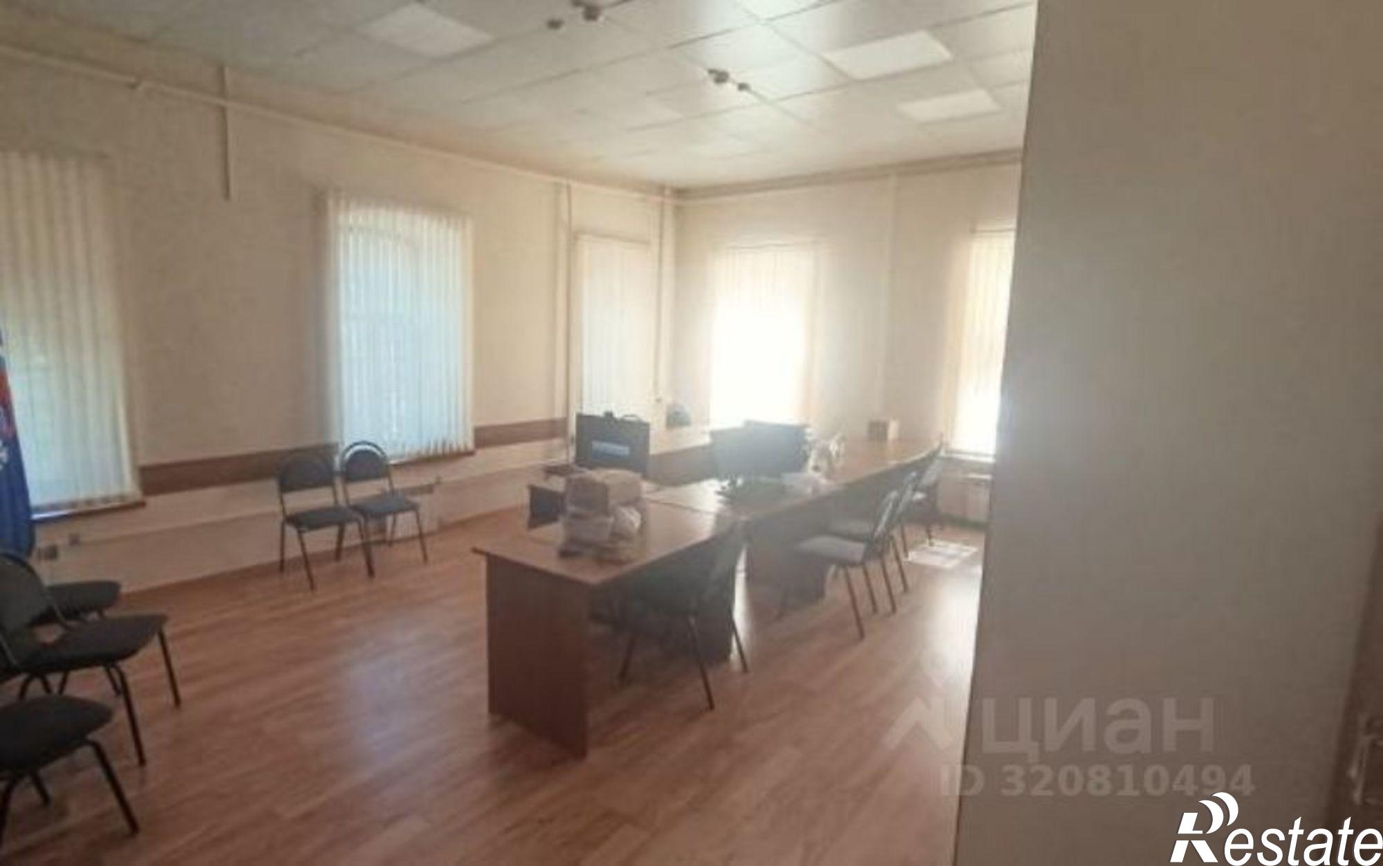 Купить офис, помещение под офис за 121 988 000 рублей на улица Красный Съезд, 8