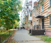 офис 58 кв м, этаж 1/5 улица Свободы, 75/37