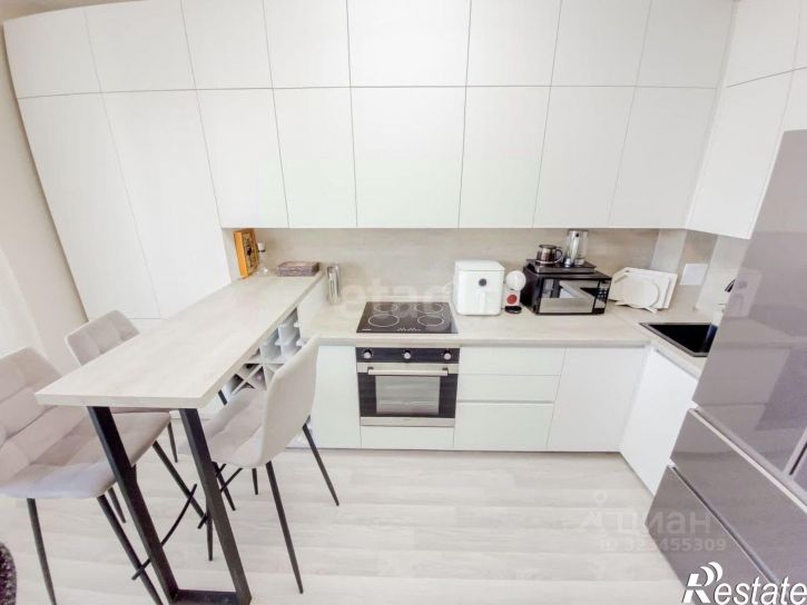 2-комн квартира улица Александра Додонова, 4 к4,  д. 4 к4