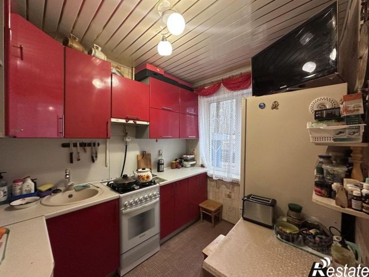 3-комн квартира улица Громова, 12,  д. 12