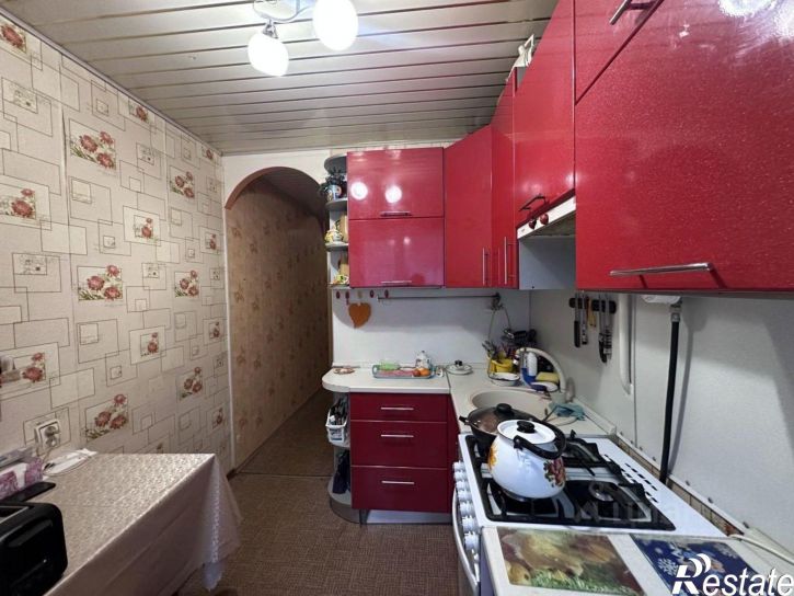 3-комн квартира улица Громова, 12,  д. 12