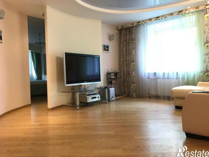 3-комн квартира Нагорная улица, 3 к2,  д. 3 к2