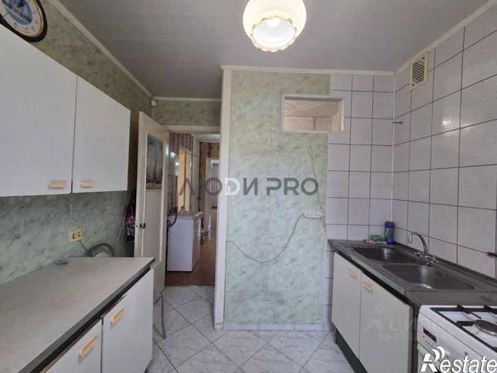 3-комн квартира улица Нефтяников, 28 к2,  д. 28 к2