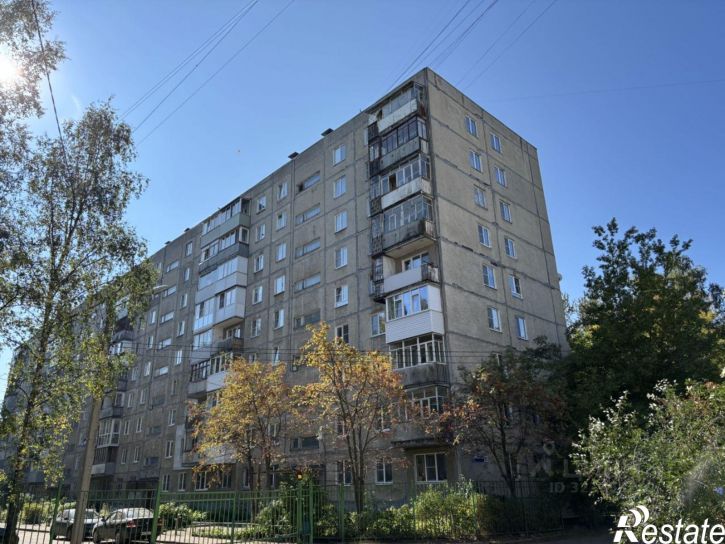 3-комн квартира Красноборская улица, 25,  д. 25