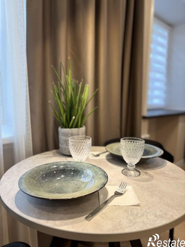 3-комн квартира Большая Октябрьская улица, 124/15,  д. 124/15