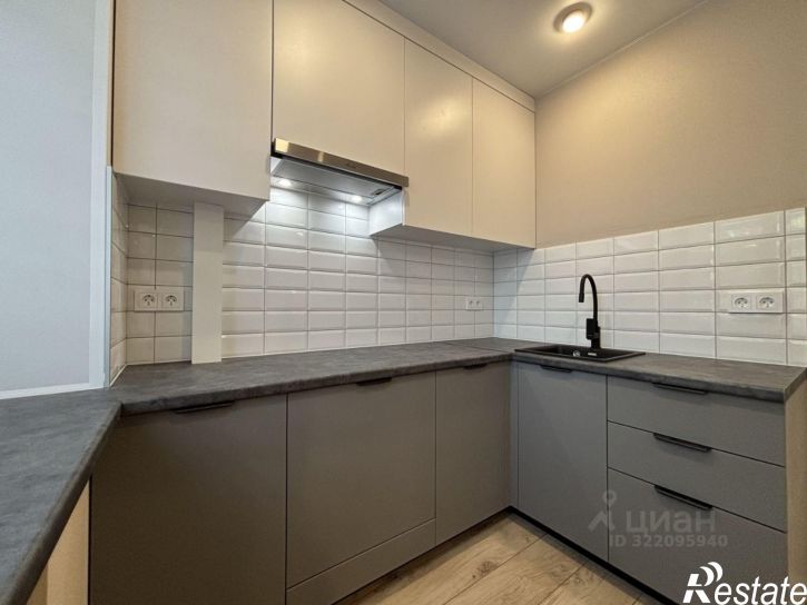 3-комн квартира Большая Октябрьская улица, 124/15,  д. 124/15