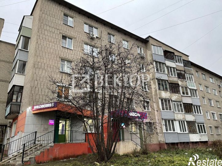 3-комн квартира улица Калинина, 23,  д. 23