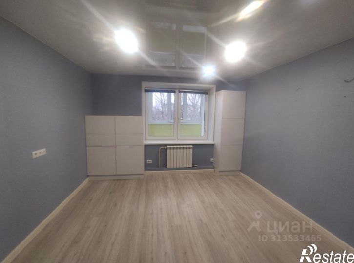 3-комн квартира пр-кт Дзержинского, 27 2,  д. 27 2,  к. 2