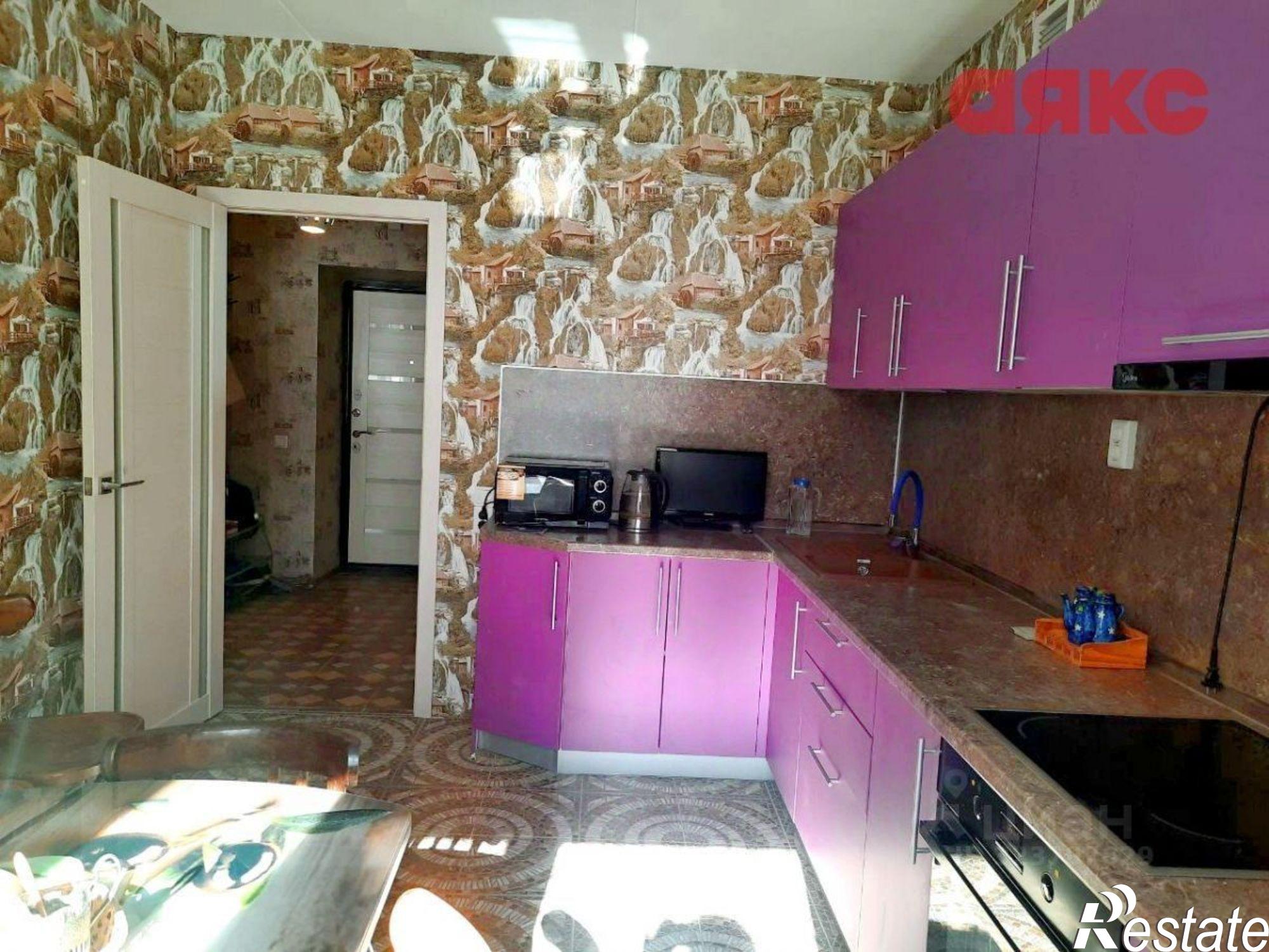 Сдать квартиру за 28 000 рублей на переулок Коммунаров, 5