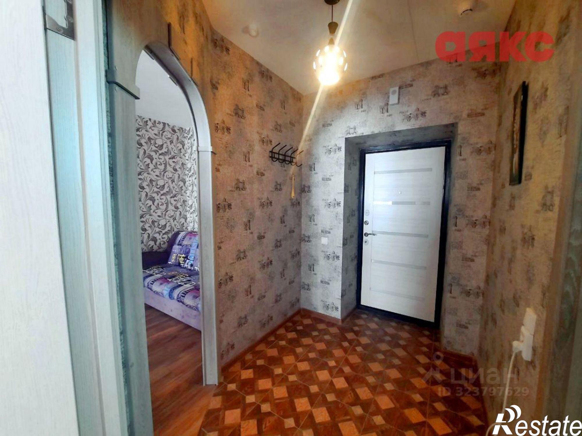 Сдать квартиру за 28 000 рублей на переулок Коммунаров, 5