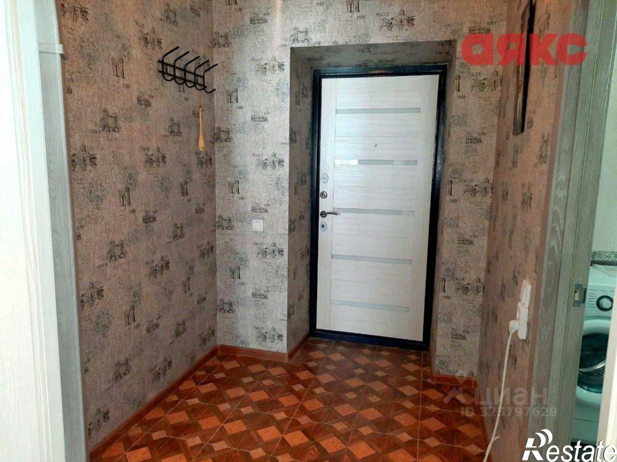 Сдать квартиру за 28 000 рублей на переулок Коммунаров, 5