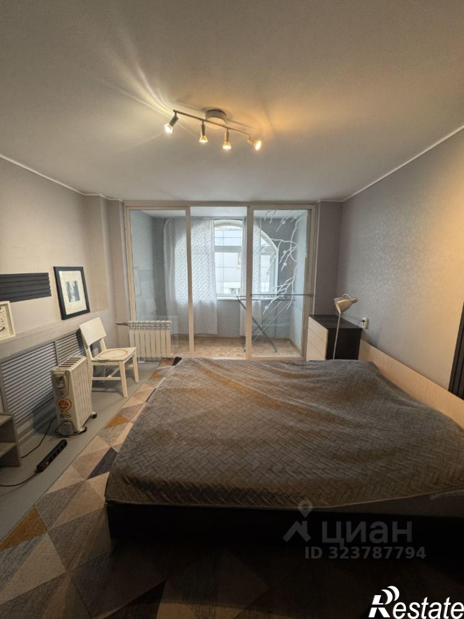 Сдать квартиру за 50 000 рублей на улица Собинова, 37 к2