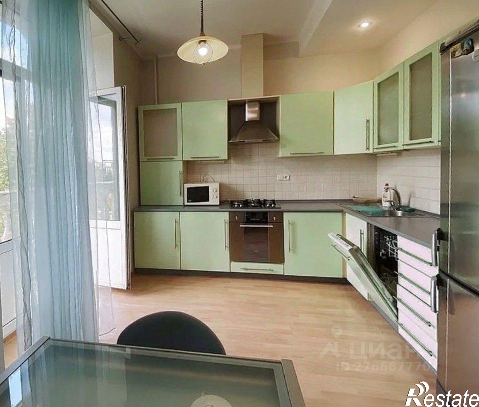 Сдать квартиру за 50 000 рублей на Первомайская улица, 9